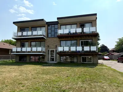 Multiplex in Oshawa