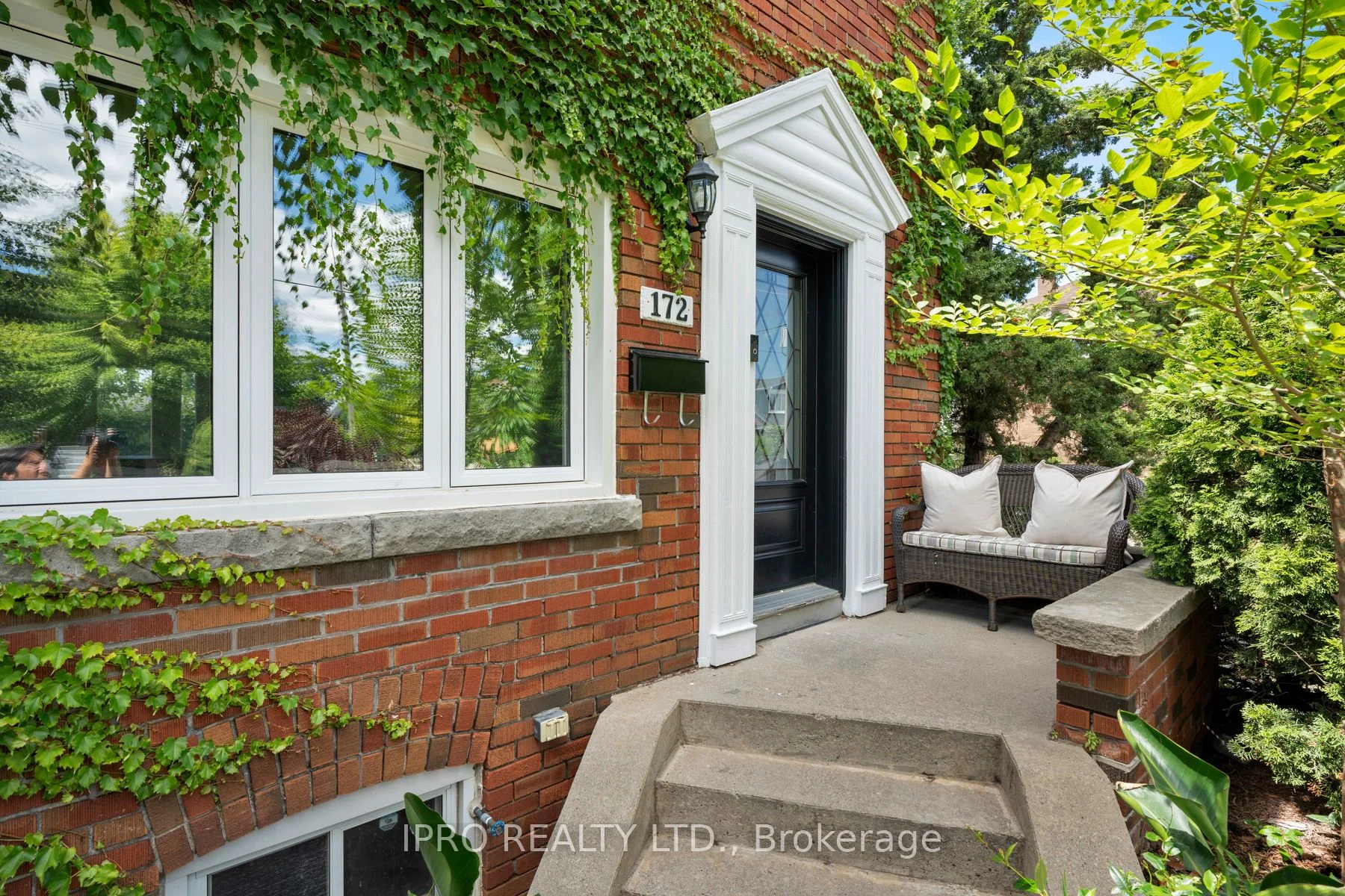 172 Woodycrest Avenue, Toronto E03, ON M4J 3B9