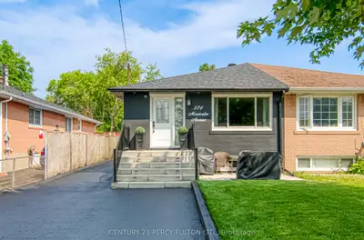 Semi-Detached in Oshawa