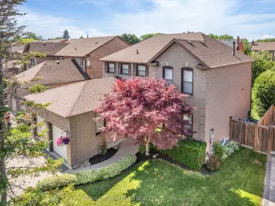Detached in Pickering
