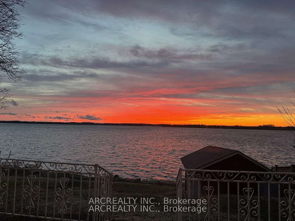 420 Fralicks Beach Road, Scugog, ON L9L 1B6