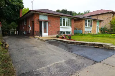 Detached in Toronto