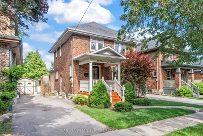 Detached in Oshawa