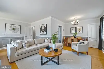Detached in Oshawa