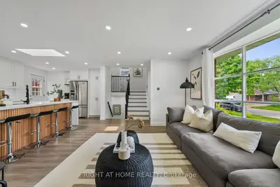 Detached in Pickering