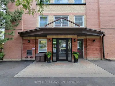 Condo Apartment in Toronto