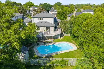 Detached in Oshawa
