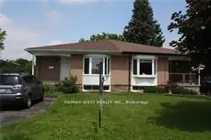 Semi-Detached in Pickering