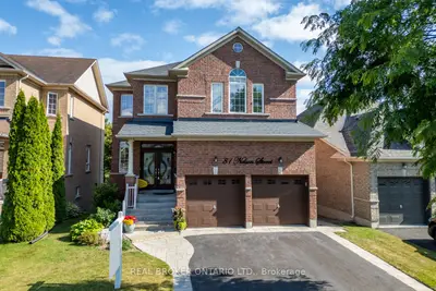Detached in Clarington