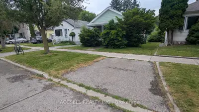 Detached in Toronto