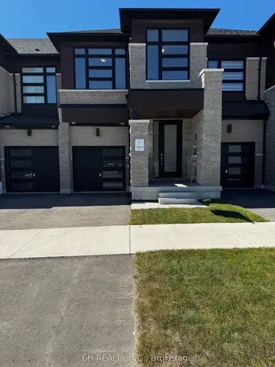 Att/Row/Townhouse in Pickering