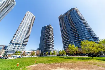 Condo Apartment in Toronto