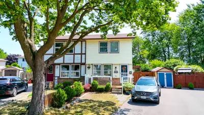 Semi-Detached in Oshawa