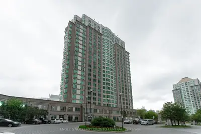 Condo Apartment in Toronto
