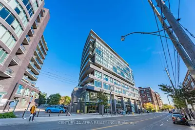 Condo Apartment in Toronto