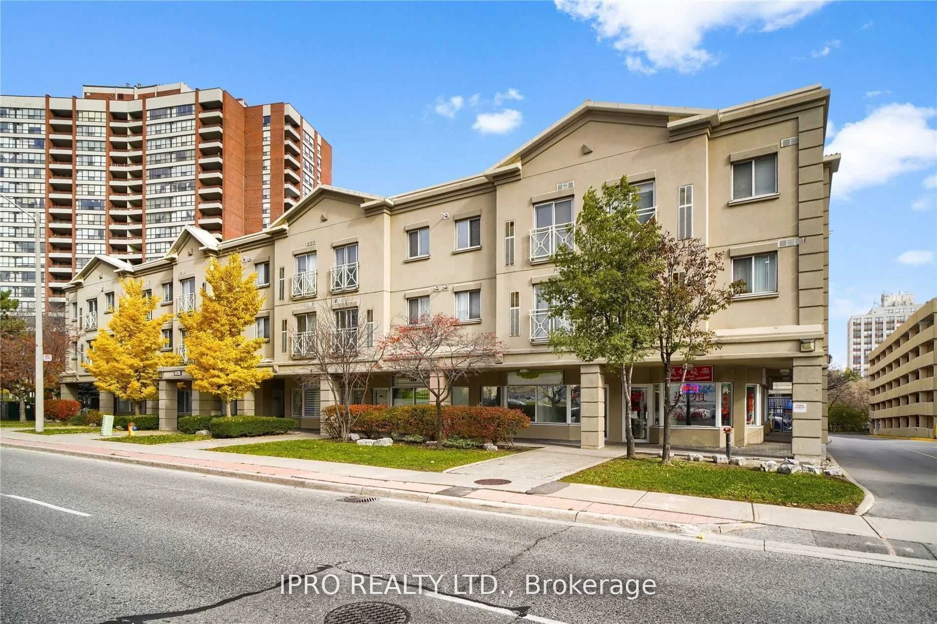 2351 Kennedy Road 303, Toronto E07, ON M1T 3G9