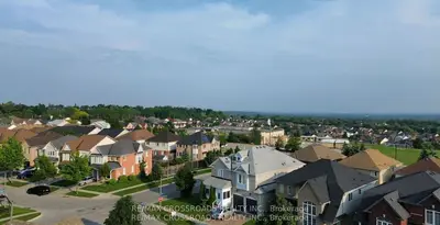 Detached in Oshawa