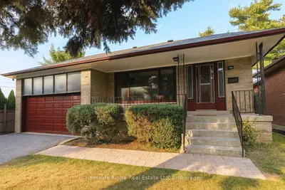 Detached in Toronto