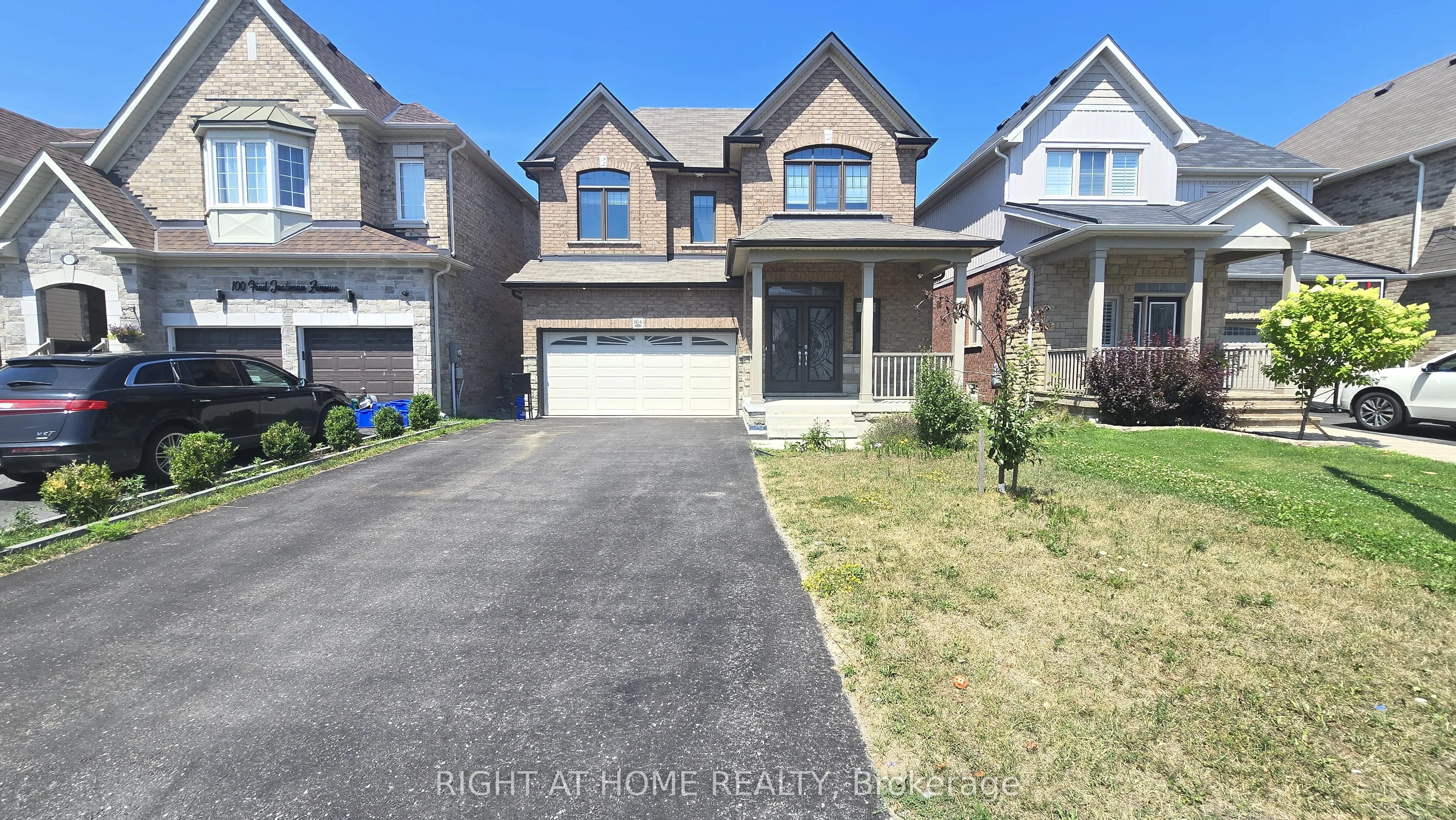 104 Fred Jackman Avenue, Clarington, ON L1C 0T4