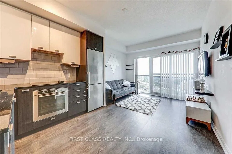 275 Village Green Square 3120, Toronto E07, ON M1S 0L8