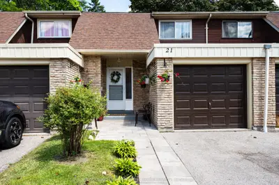 Condo Townhouse in Toronto