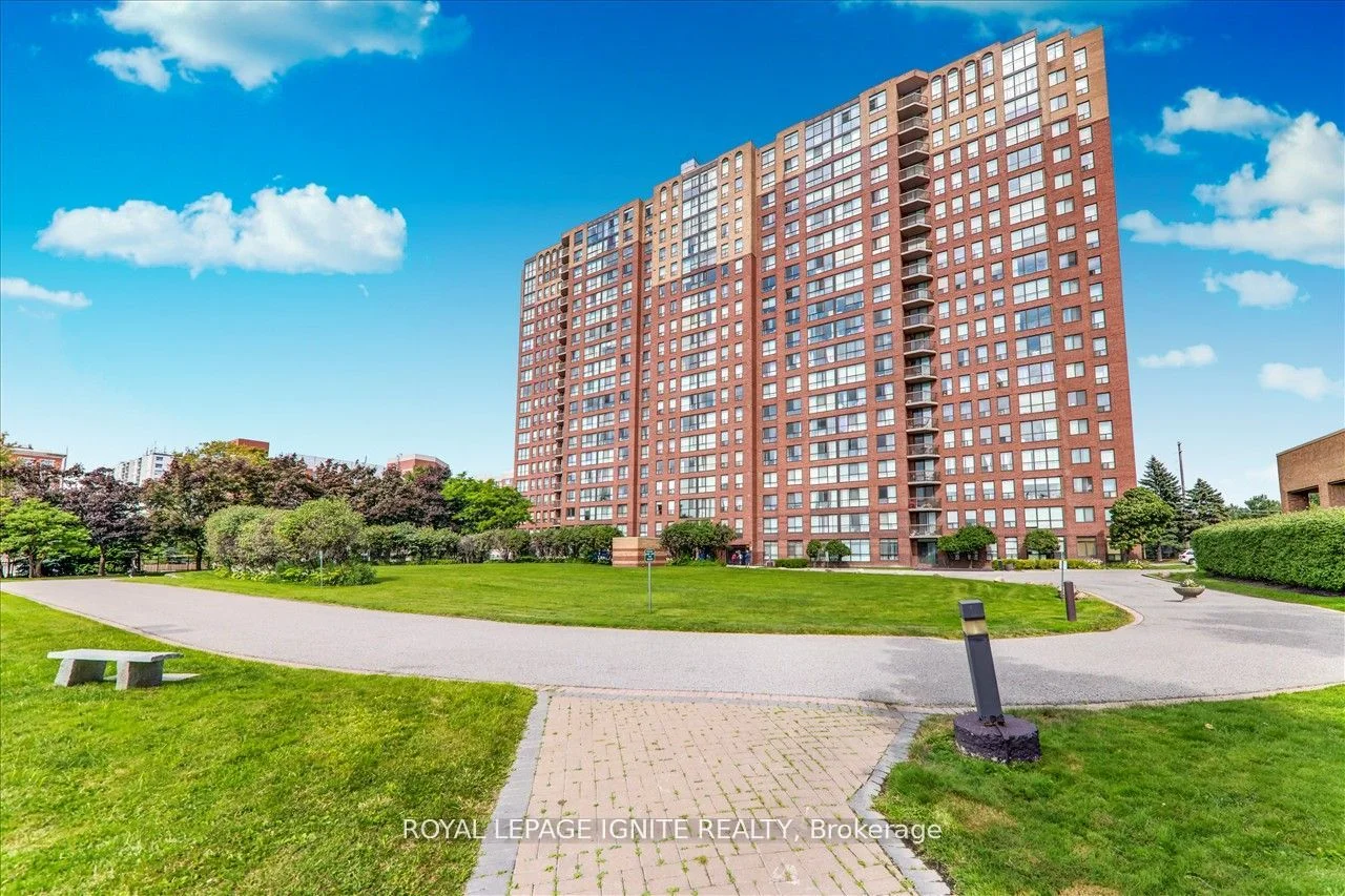 Condo Apartment in Toronto