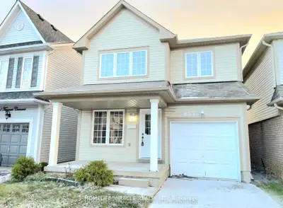 Detached in Oshawa