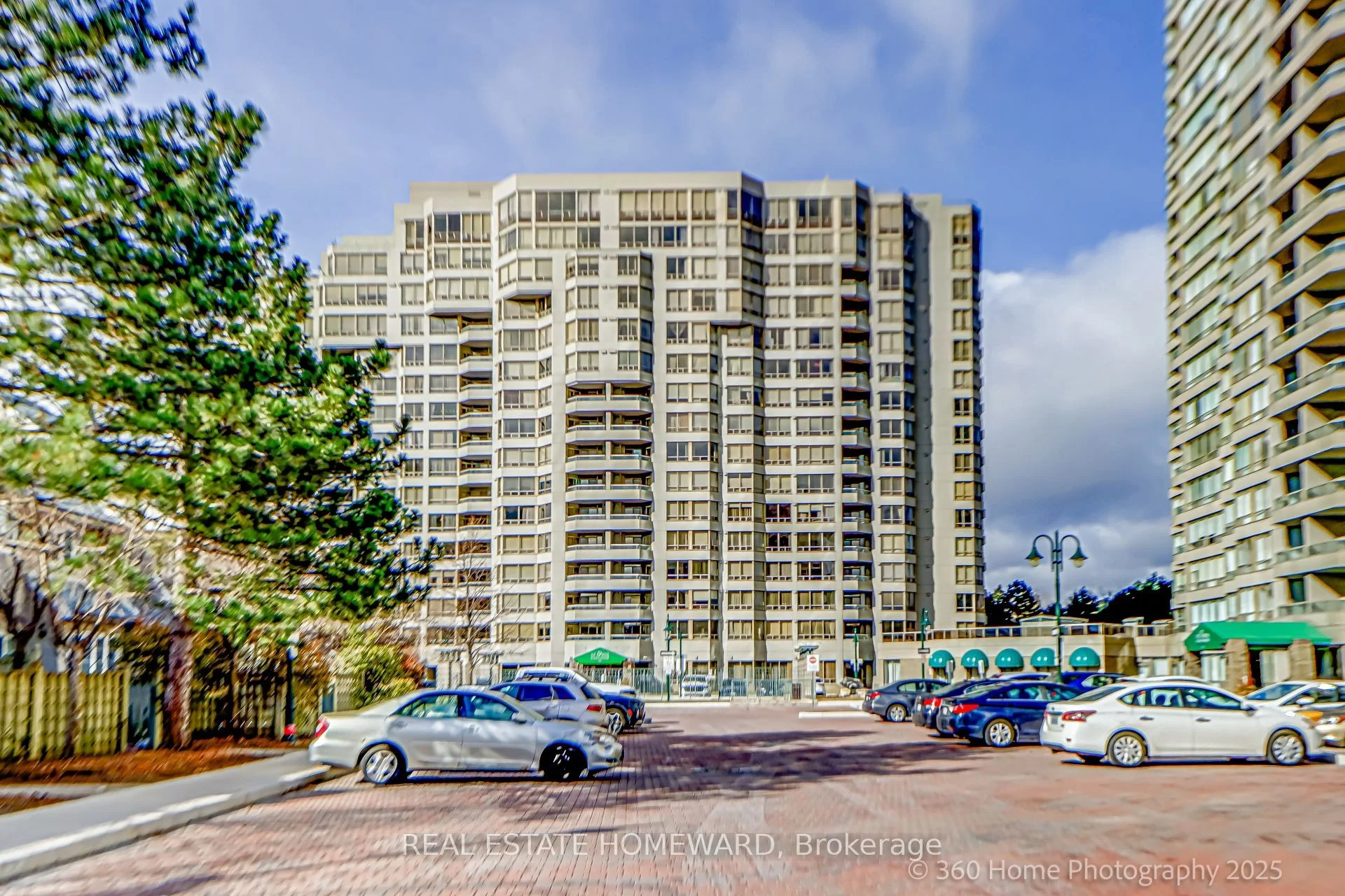 138 Bonis Avenue 626, Toronto E05, ON M1T 3V9