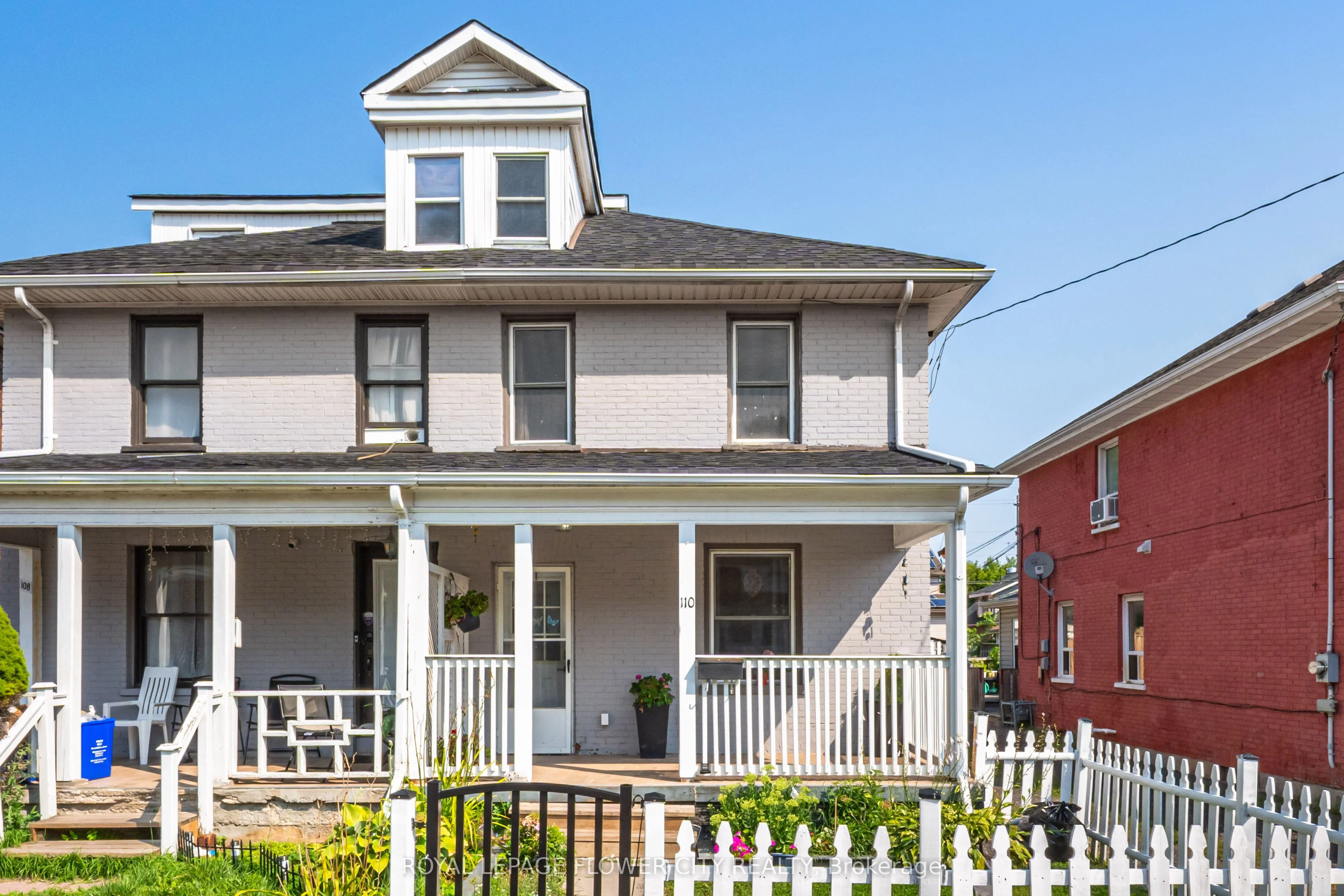 110 AGNES Street, Oshawa, ON L1G 1V4