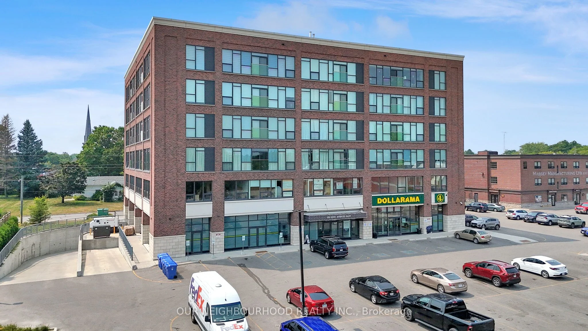 Condo Apartment in Clarington