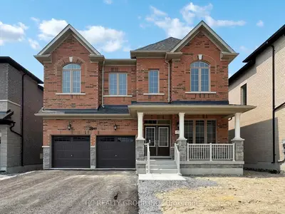 Detached in Pickering