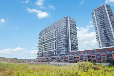Condo Apartment in Oshawa