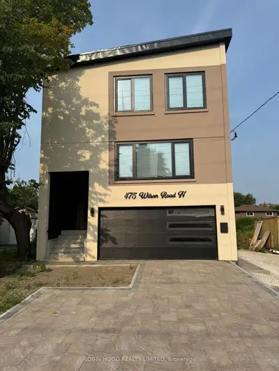 Detached in Oshawa