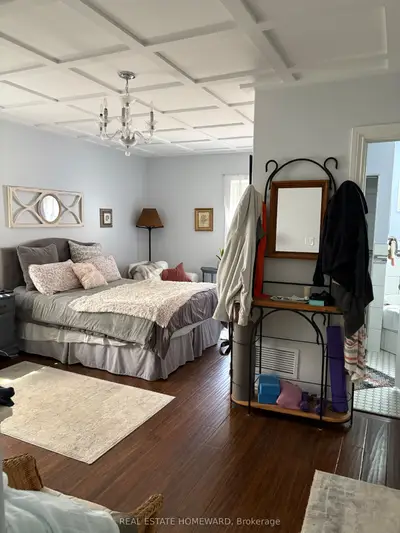 Triplex in Toronto