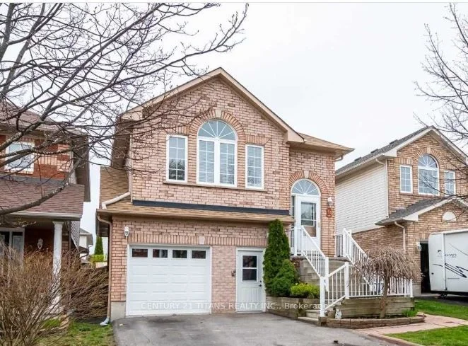 51 Marchwood Crescent MainFloor, Clarington, ON L1C 5K5