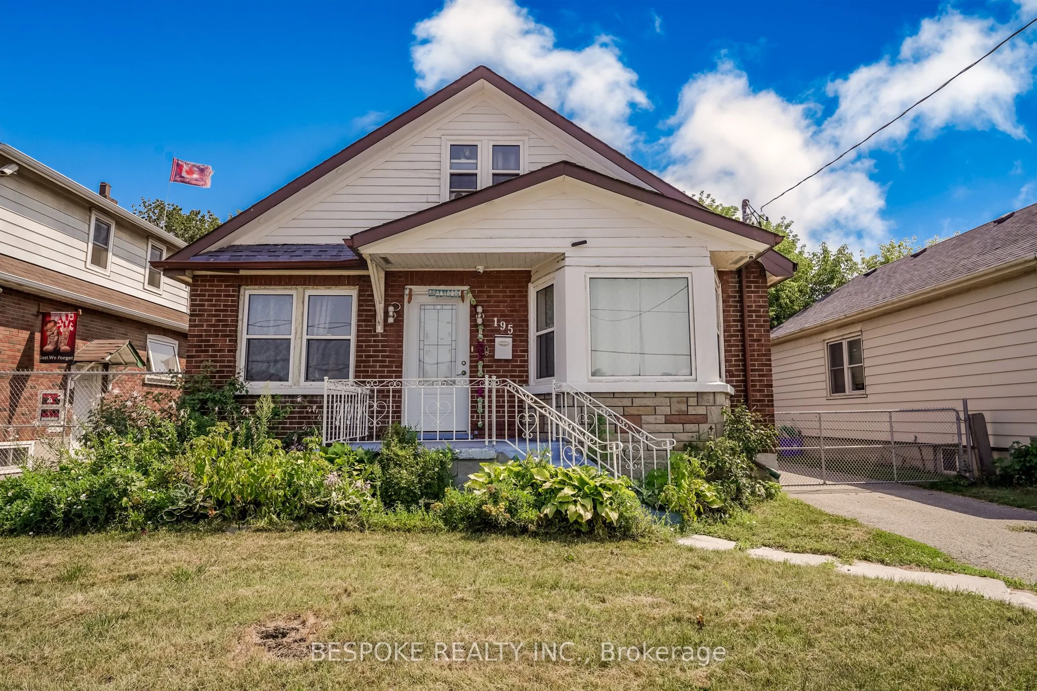 195 Park Road S Bsmt, Oshawa, ON L1J 4H1