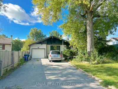 Detached in Toronto