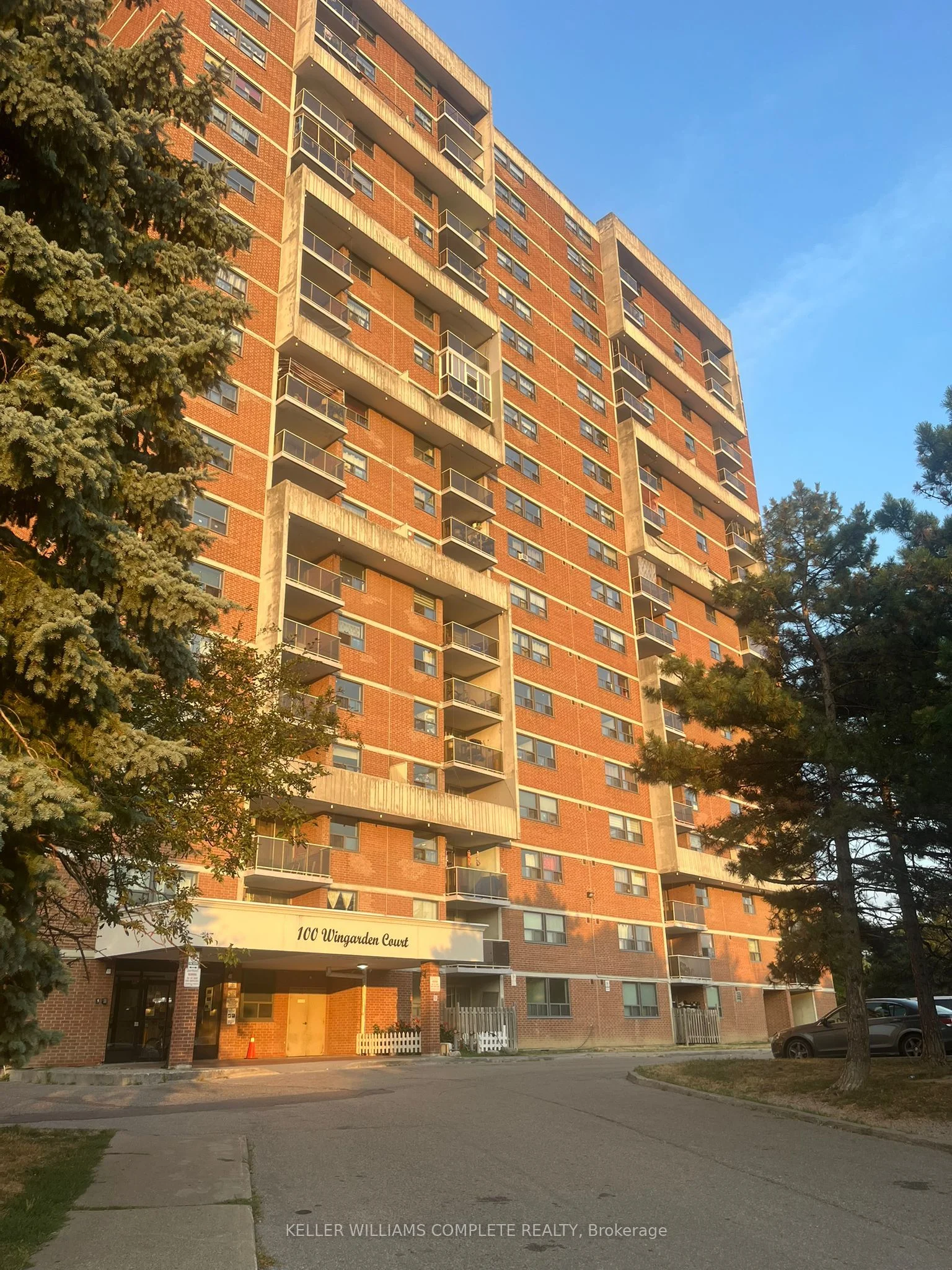100 Wingarden Court 1005, Toronto E11, ON M1B 2P4