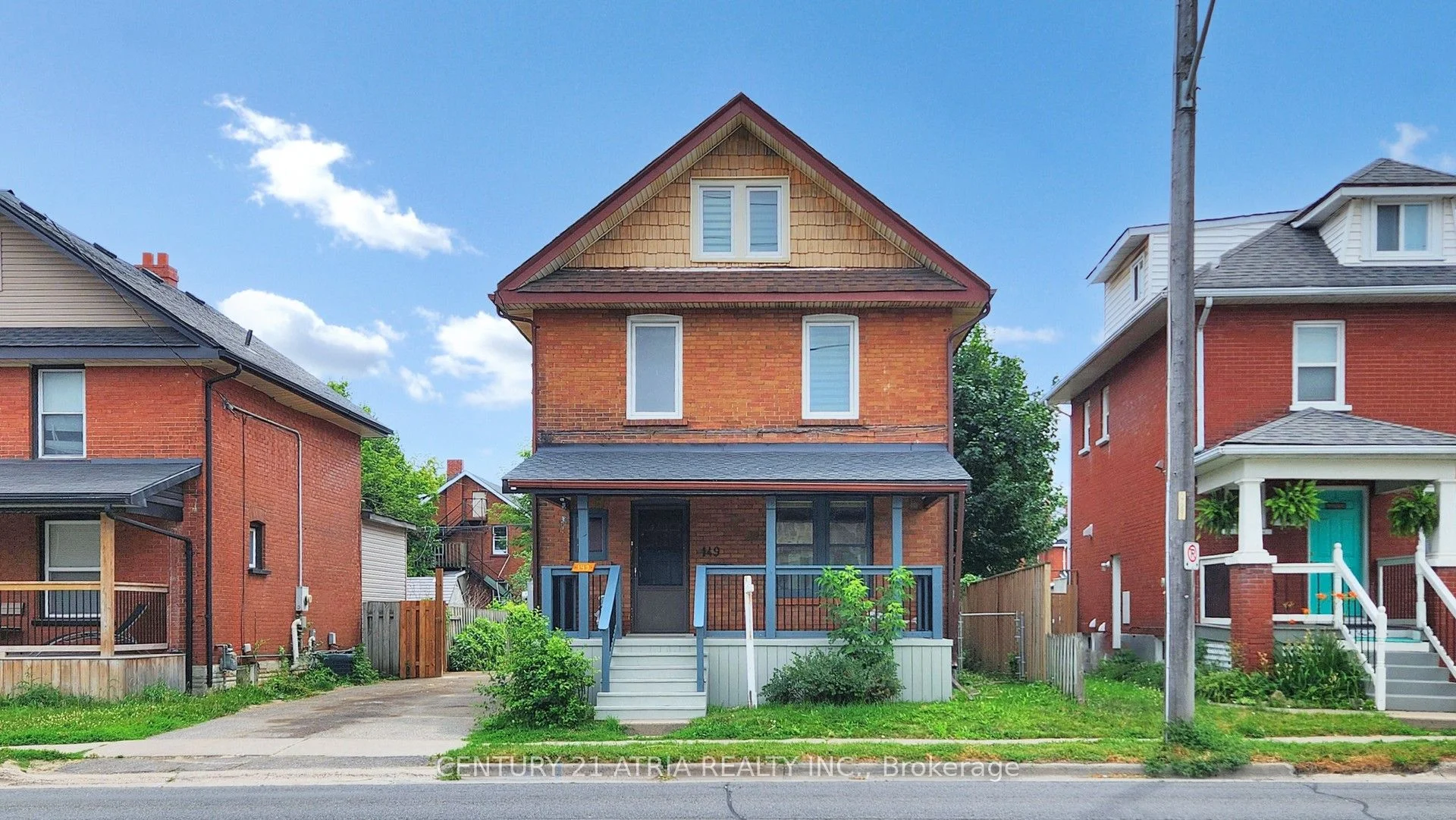 Detached in Oshawa