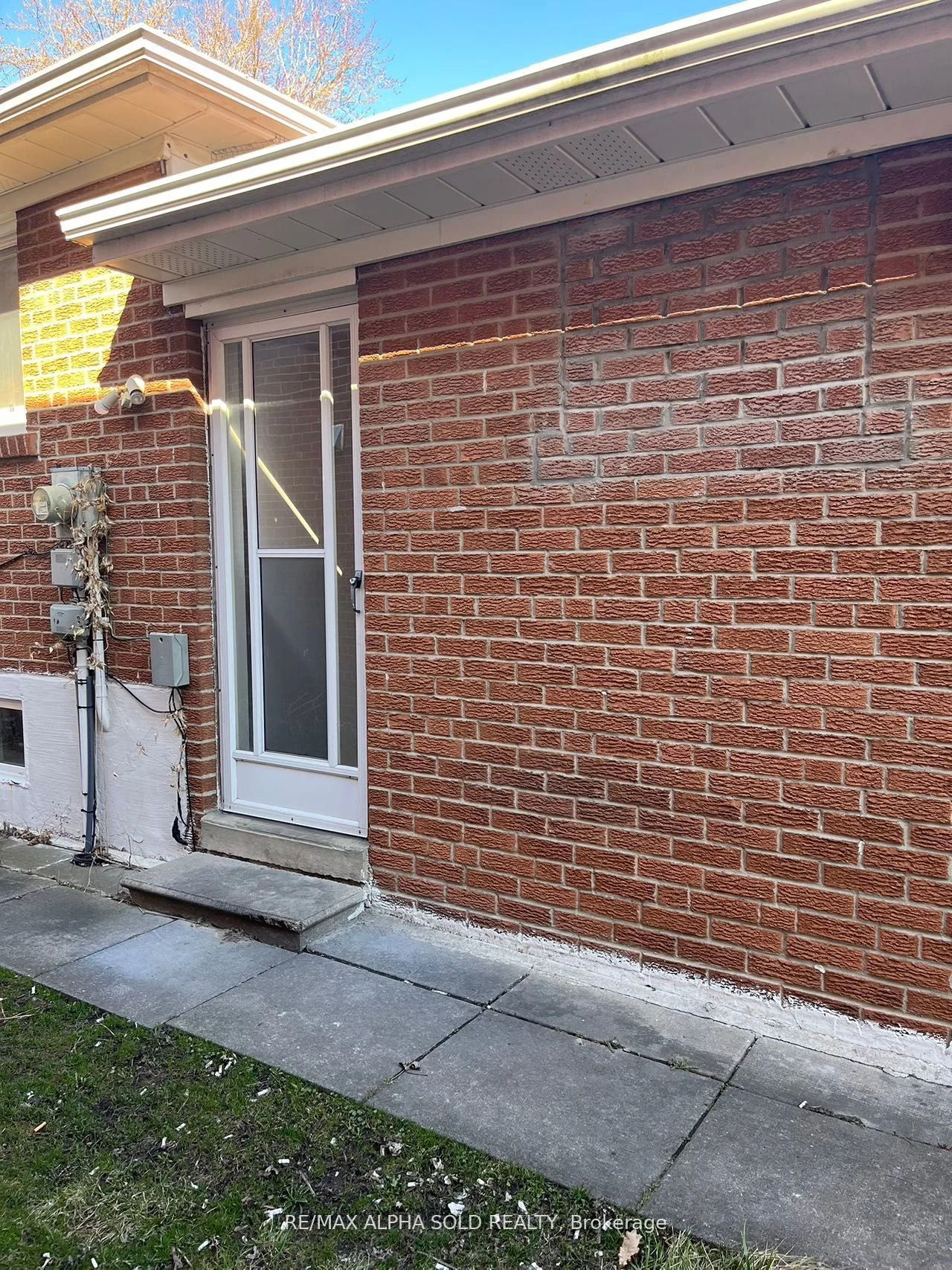1232 Huntingwood Drive Lower, Toronto E07, On M1s 1k8