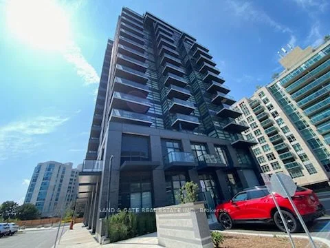 1606 Charles Street 705A, Whitby, ON L1N 0P1