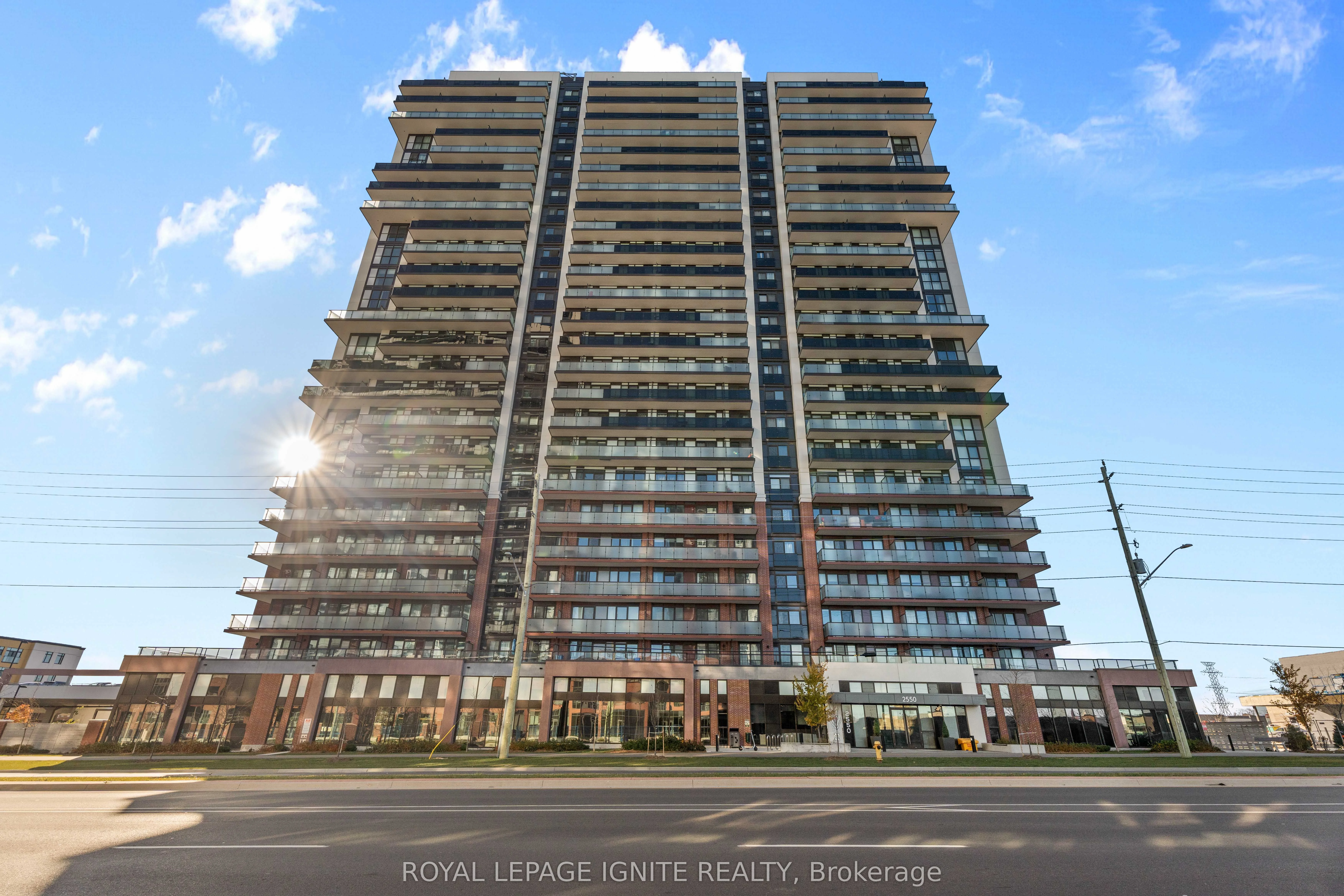 2550 Simcoe Street N 2311, Oshawa, ON L1L 0R5