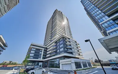 Condo Apartment in Pickering