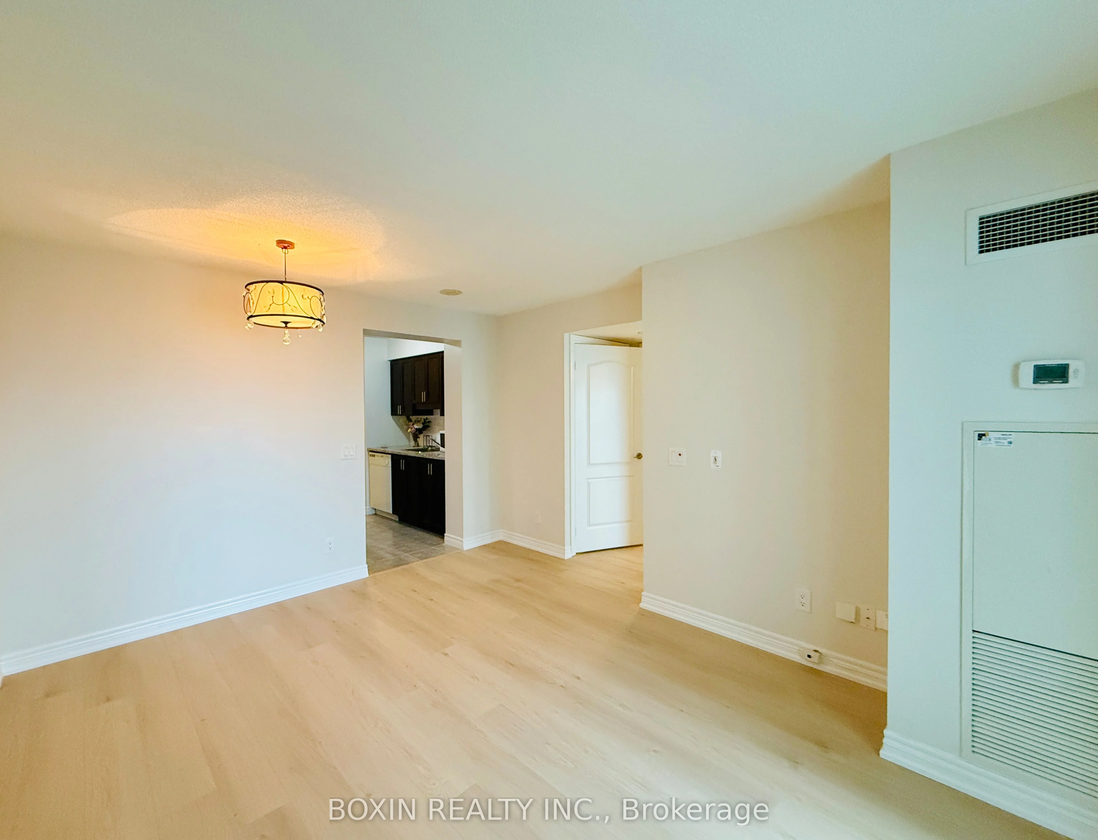 60 Town Centre Court 2505, Toronto E09, ON M1P 4Y7