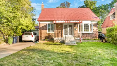 Detached in Toronto