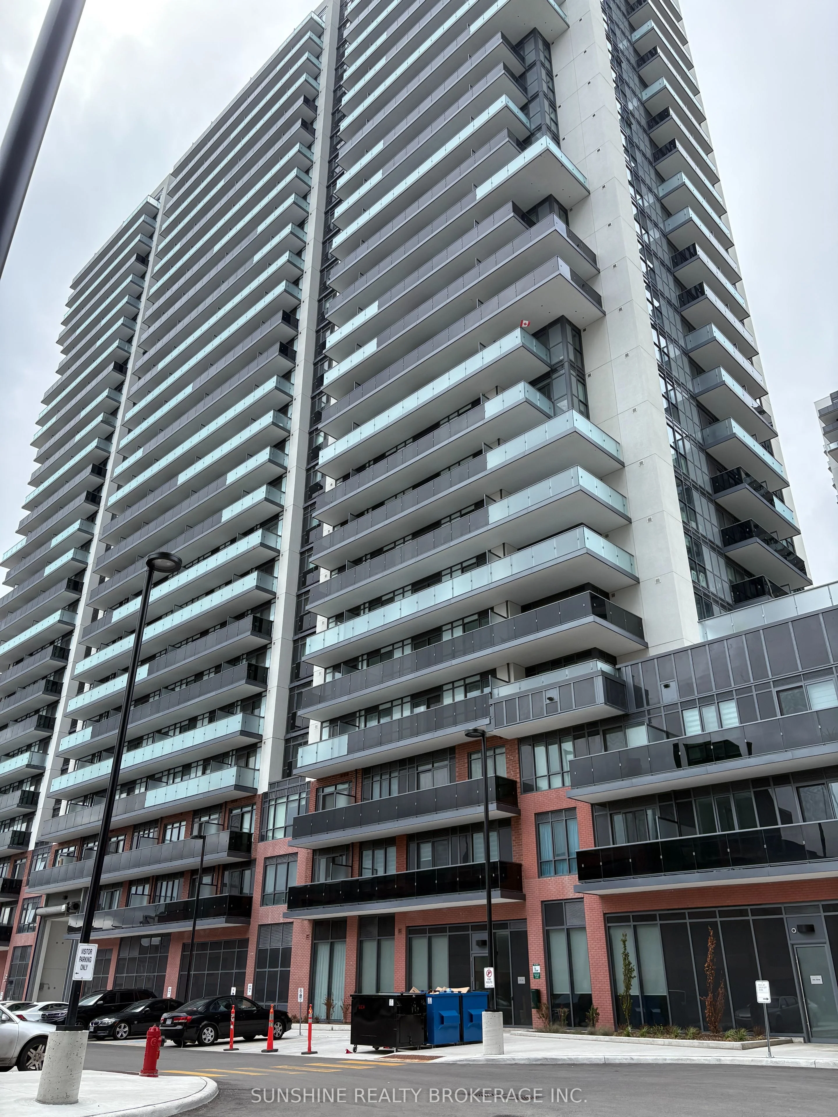 2545 simcoe Street N 1701, Oshawa, ON L1L 0W3