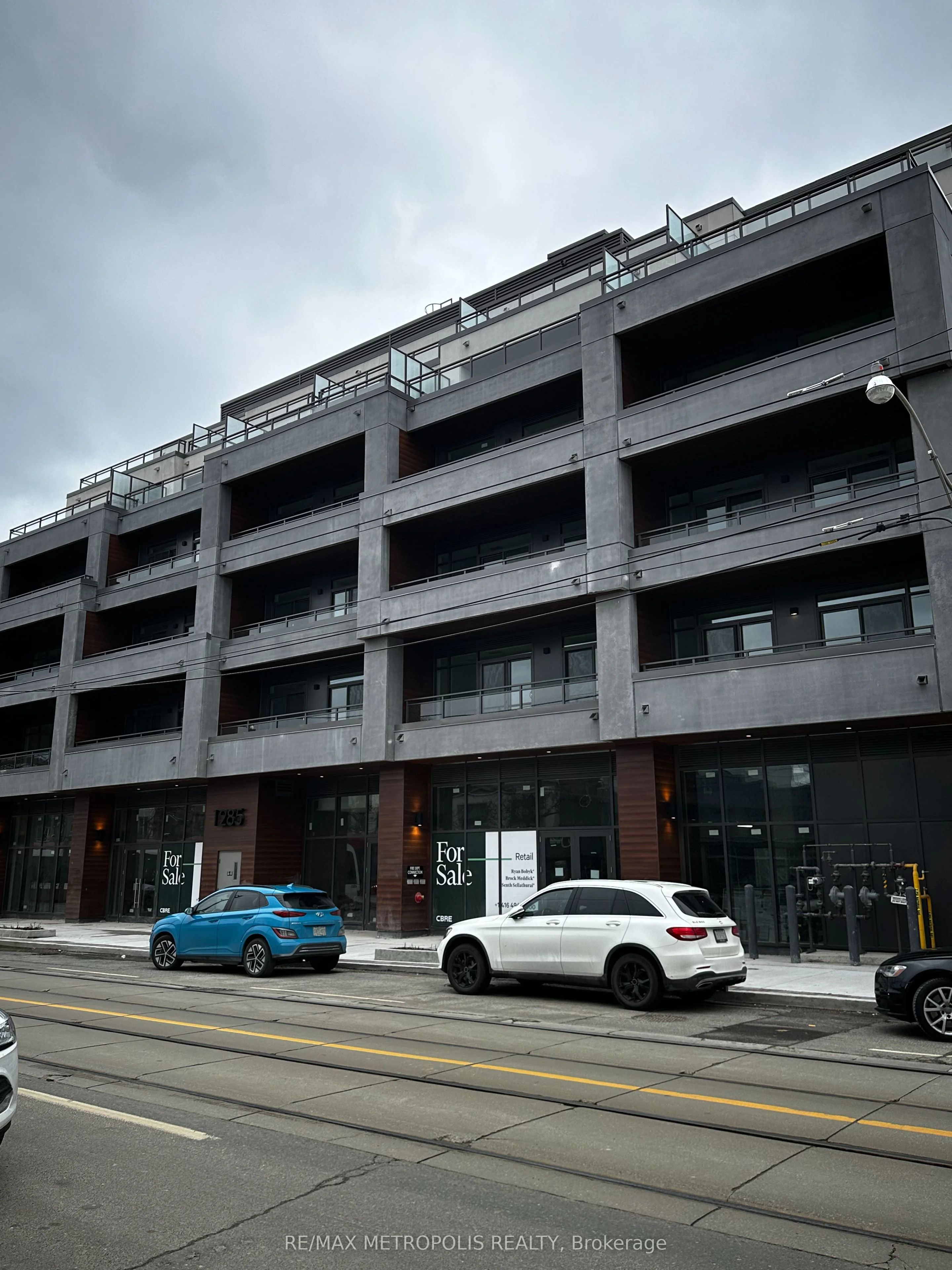 Condo Apartment in Toronto