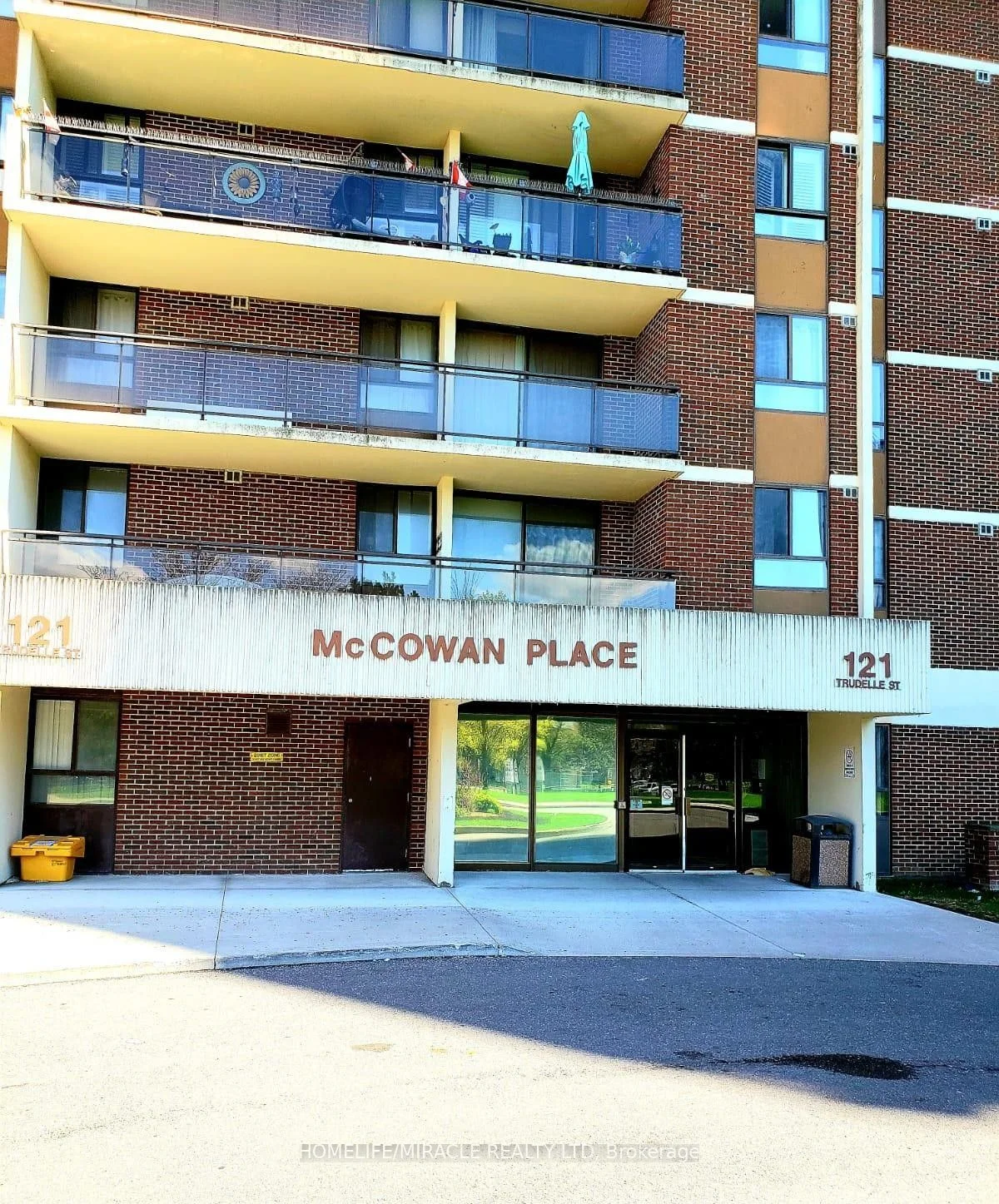 121 Trudelle Street 814, Toronto E08, ON M1J 3K4