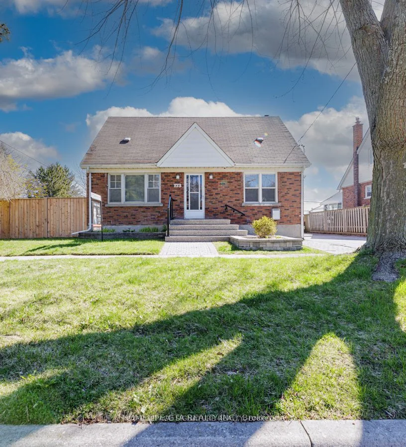 173 Warren Avenue Upper Level, Oshawa, ON L1J 4G5