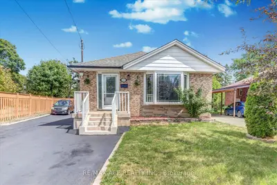 Detached in Toronto